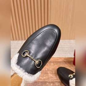 GUCCI Осень/Зима Новинка Мюлиз кожи яг
