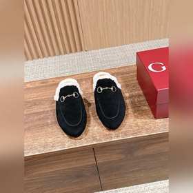 GUCCI Осень/Зима Новинка Мюлиз кожи яг