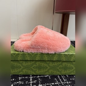 Высококачественные шерстяные сабо Guc