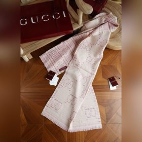 Gucci GG Check Gold Thread Pink Authe