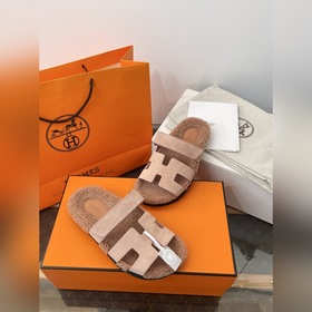 HERMES 2026 Love Horse Family Суэд Тед
