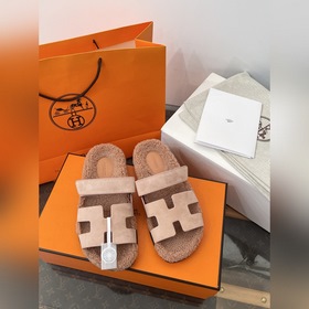 HERMES 2026 Love Horse Family Суэд Тед