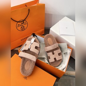HERMES 2026 Love Horse Family Суэд Тед