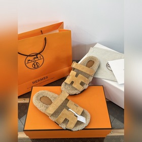 HERMES 2026 Love Horse Family Суэд Тед