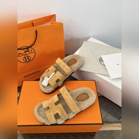 HERMES 2026 Love Horse Family Суэд Тед