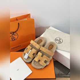 HERMES 2026 Love Horse Family Суэд Тед