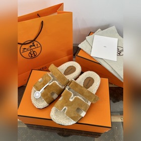 HERMES Классические тапочкиз плюша 