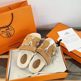 HERMES Классические тапочкиз плюша 