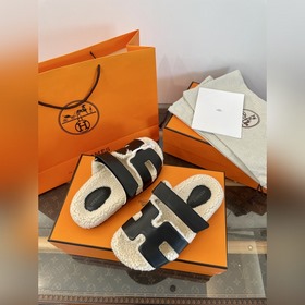 HERMES Классические тапочкиз плюша 