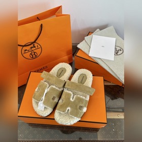 HERMES Классические тапочкиз плюша 