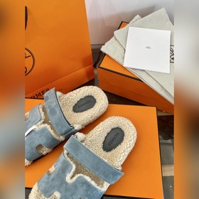 HERMES Классические тапочкиз плюша 