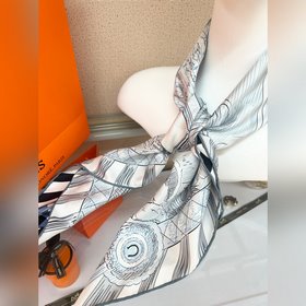 Шарф Hermès 90 см , квадратный, выс