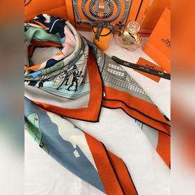 Шарф Hermès Parade 140 см в квадрате Р
