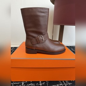 Hermès Осень/Зима Новинка： ботильоны в