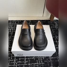 LOEWE 25SS Осень/Зима Новинка Лоферы с