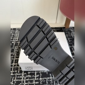 LOEWE 25SS Осень/Зима Новинка Лоферы с