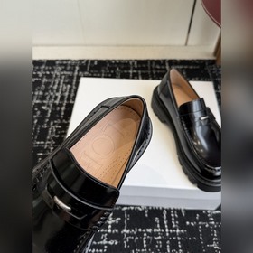LOEWE 25SS Осень/Зима Новинка Лоферы с