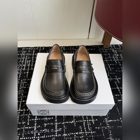 LOEWE 25SS Осень/Зима Новинка Лоферы с