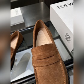 Loewe Premium — бестселлер среди мужск