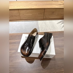 Loewe Premium — бестселлер среди мужск