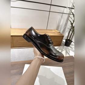 Loewe Premium — бестселлер среди мужск