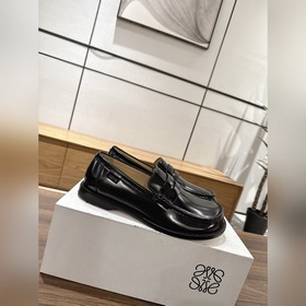 Loewe Premium — бестселлер среди мужск