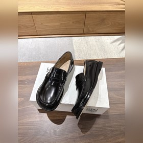 Loewe Premium — бестселлер среди мужск