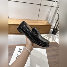 Loewe Premium — бестселлер среди мужск