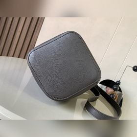 Сумка Pebble Bucket Сумка Pebble, изго