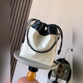 Loewe Новая мягкая двухцветная сумка-т