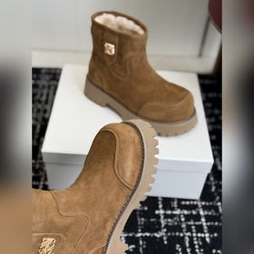 LOEWE 25SS Осенняя/зимняя коллекция： 