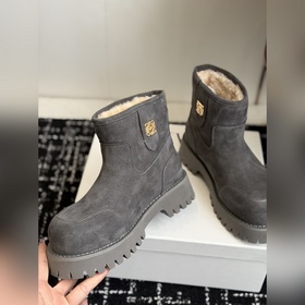 LOEWE 25SS Осенняя/зимняя коллекция： 