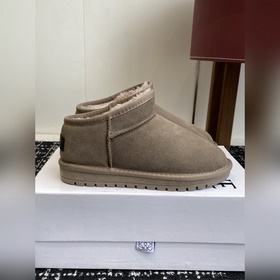 LOEWE 25SS Осенняя/зимняя коллекция：