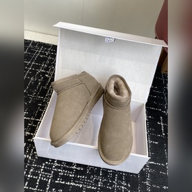 LOEWE 25SS Осенняя/зимняя коллекция： 