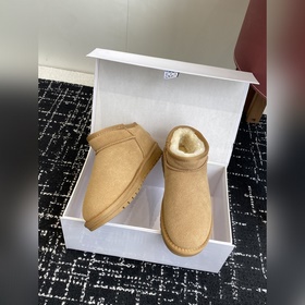 LOEWE 25SS Осенняя/зимняя коллекция： 