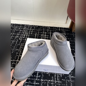 LOEWE 25SS Осенняя/зимняя коллекция： 