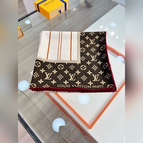 Шарф MY NEVERFULL 140 из шелка и ше