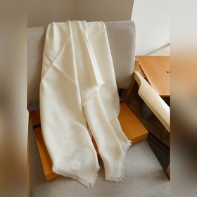 Классический однотонный жаккардовый кв