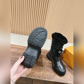 Ботильоны LOUIS VUITTON из овчины Эта 
