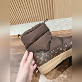 LOUIS VUITTON# Новейшие осенне-зимние 