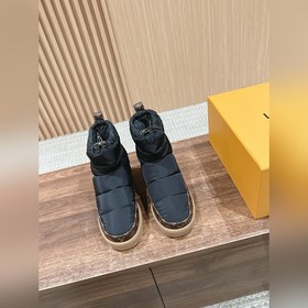 LOUIS VUITTON# Новейшие осенне-зимние