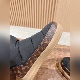 LOUIS VUITTON# Новейшие осенне-зимние 