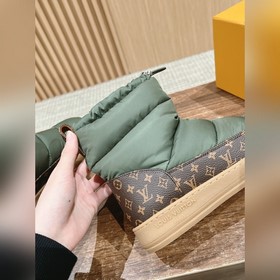 LOUIS VUITTON# Новейшие осенне-зимние 