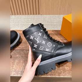 Louis Vuitton Monogram Осень/Зима Нови