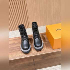 Louis Vuitton Monogram Осень/Зима Нови
