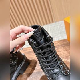 Louis Vuitton Monogram Осень/Зима Нови
