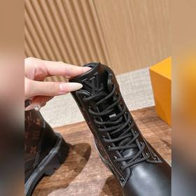 Louis Vuitton Monogram Осень/Зима Нови