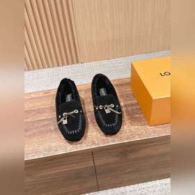 Louis Vuitton# Эти туфли-муле Cortina