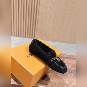 Louis Vuitton# Эти туфли-муле Cortina
