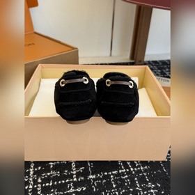 Высококачественные шерстяные мокасины